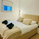 Le Ru'beach - T2 Avec Piscine Fermee Pour Travaux Reouverture 4 Juillet , Tarif Reduit Apartman