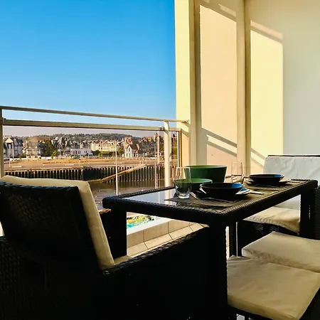 Le Ru'beach - T2 Avec Piscine , Proche De La 滨海图维列