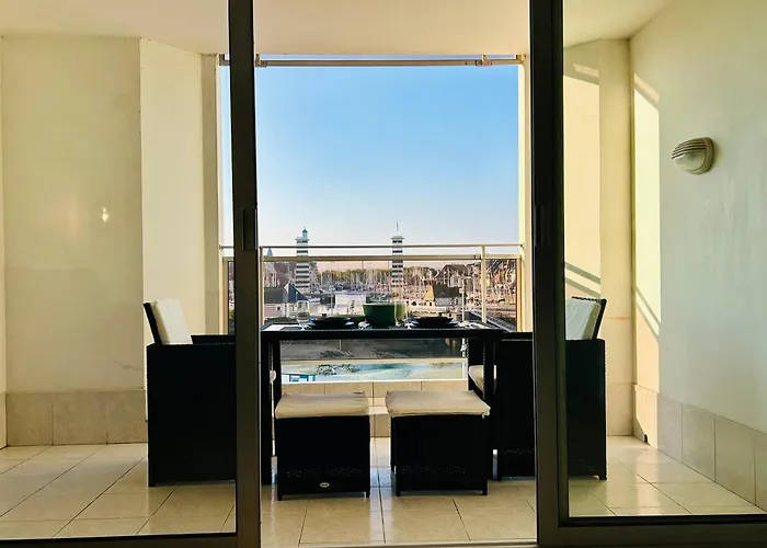 Daire Le Ru'beach - T2 Avec Piscine , Proche De La *